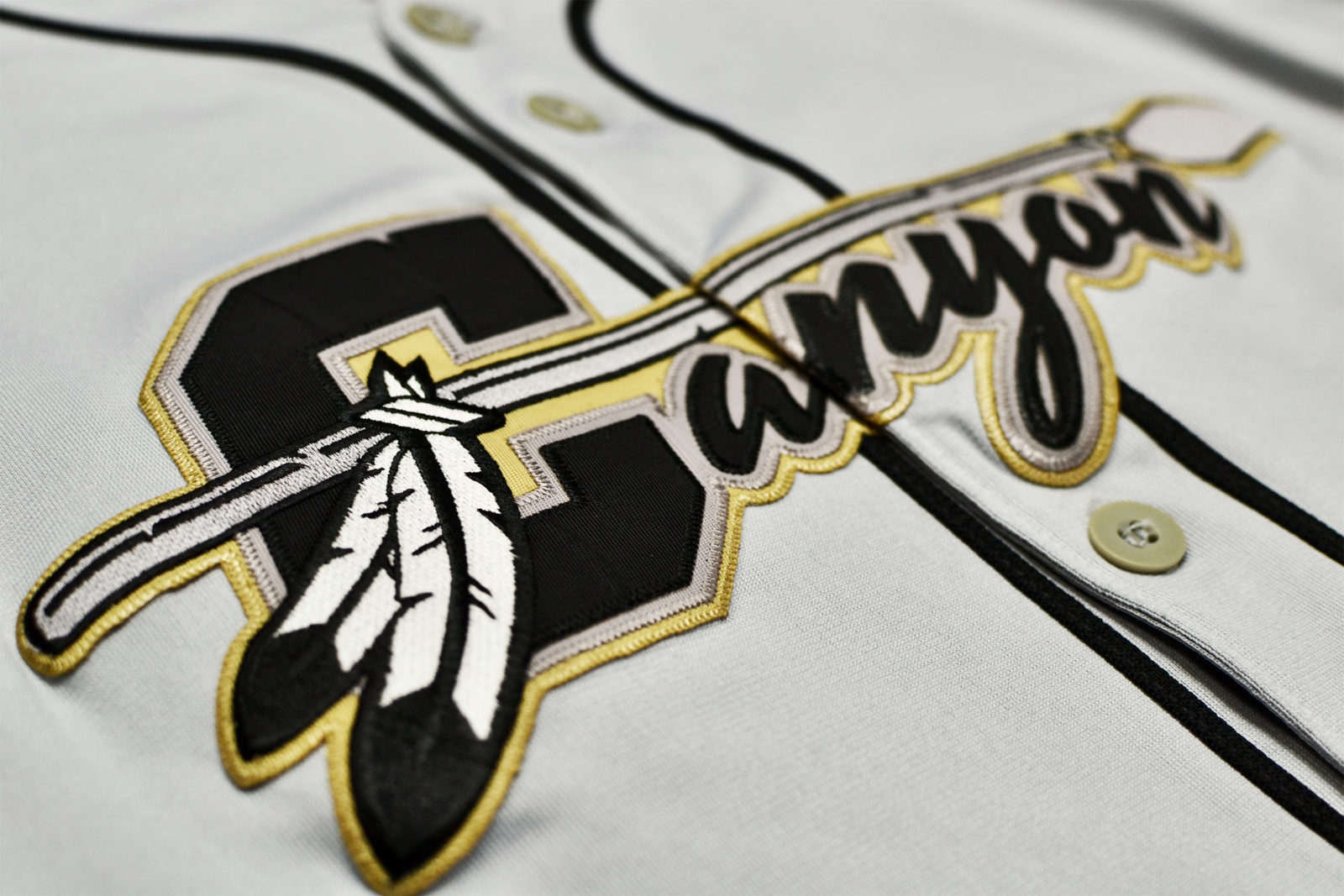 tackle twill applique embroidery athletics school